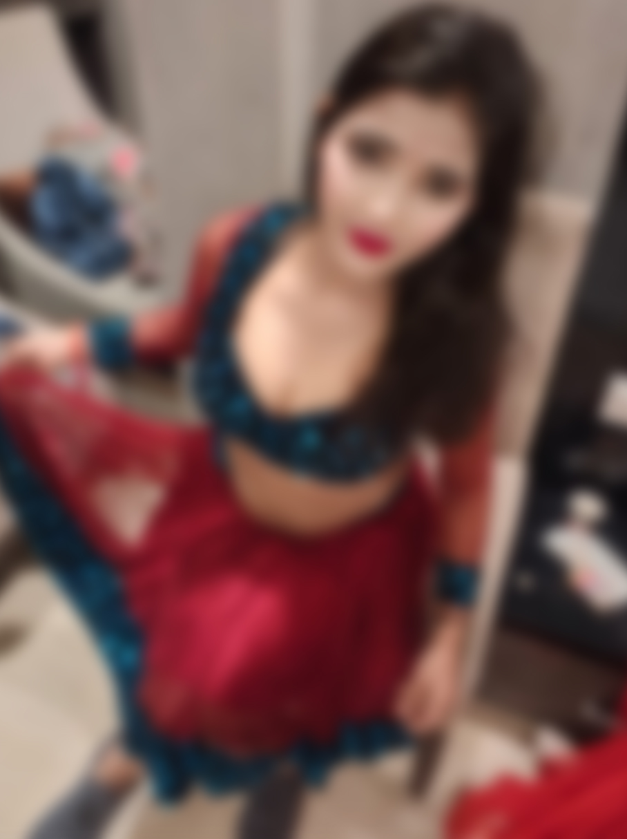 Escort Service aliganj